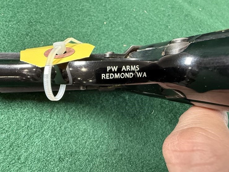 beretta-mdl.81-32acp-pistol-image-6