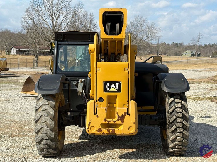 2019-caterpillar-tl642d-image-32