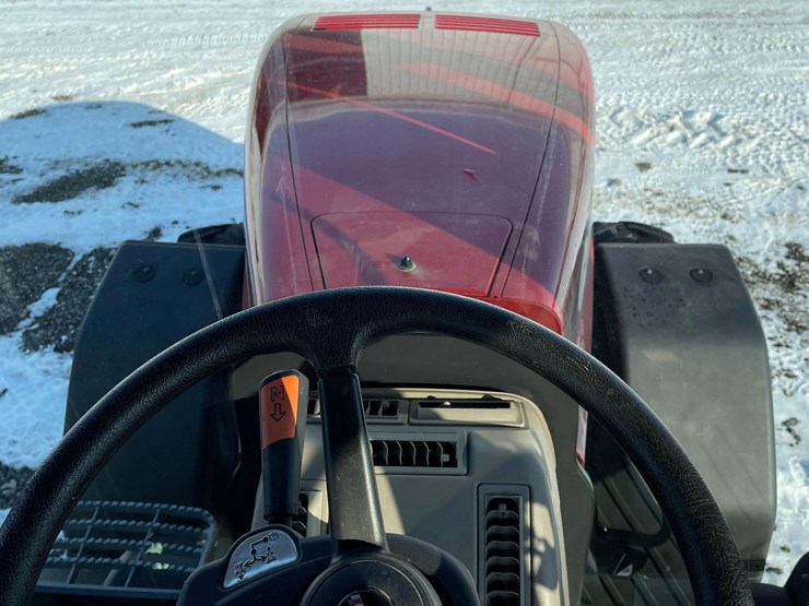 2013-case-ih-magnum-235-image-23