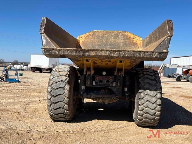 2019-komatsu-hm400-5-image-4