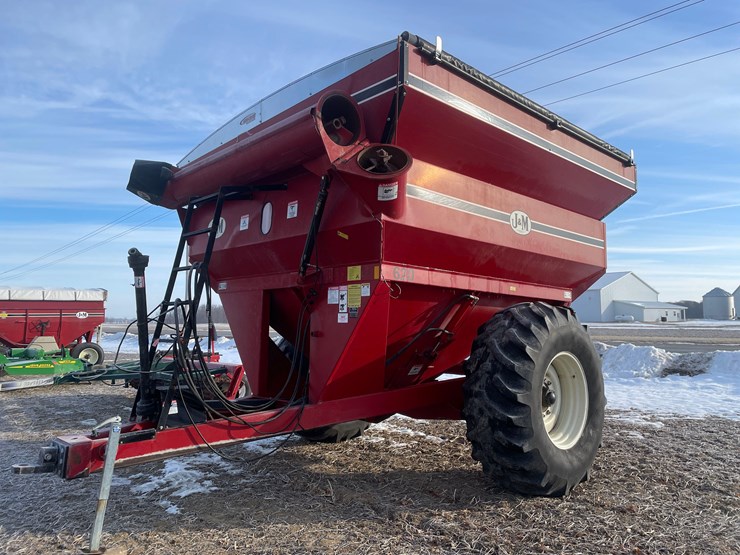 2012-j&m-620-image-1