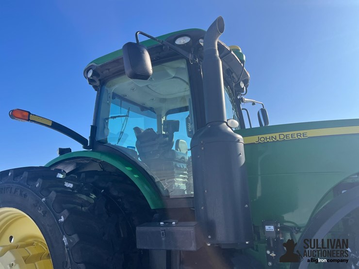 2013-john-deere-8310r-image-14