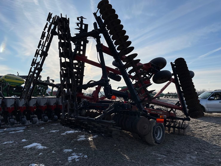 case-ih-340-image-11