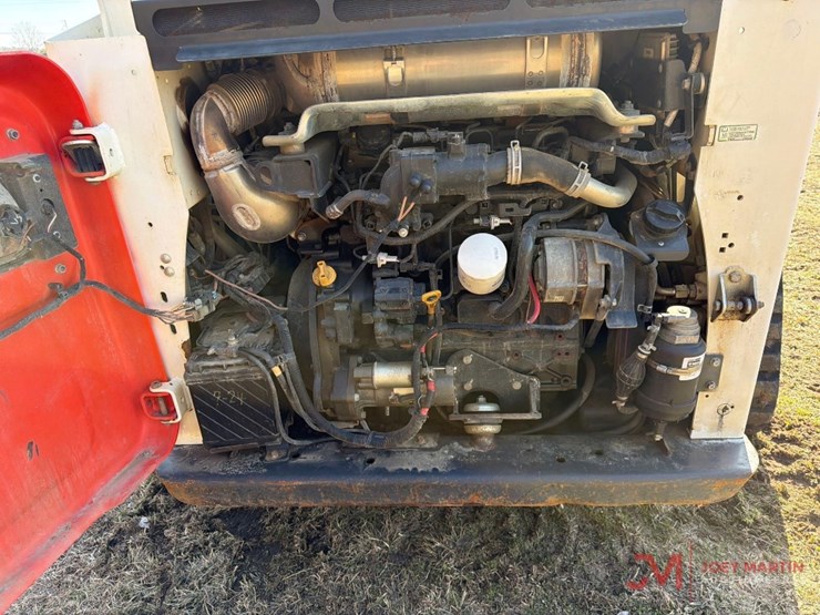 2019-bobcat-t770-image-14