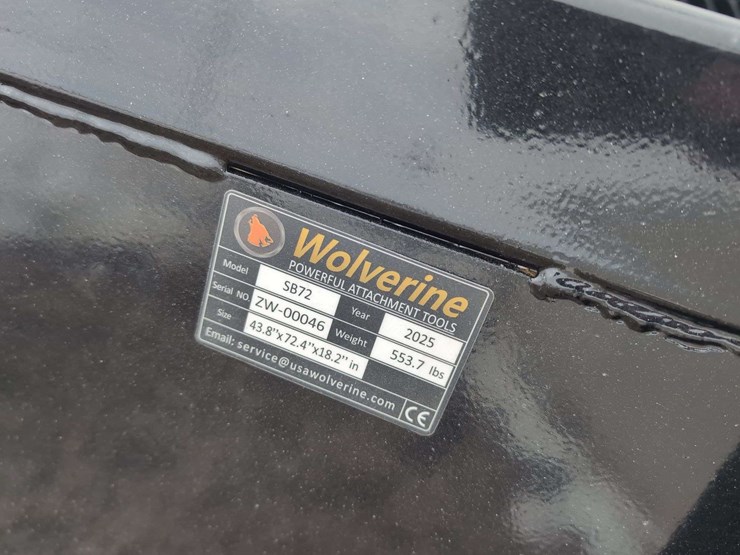 (1)-wolverine-72"-skid-steer-screening-bucket-sb72-image-3