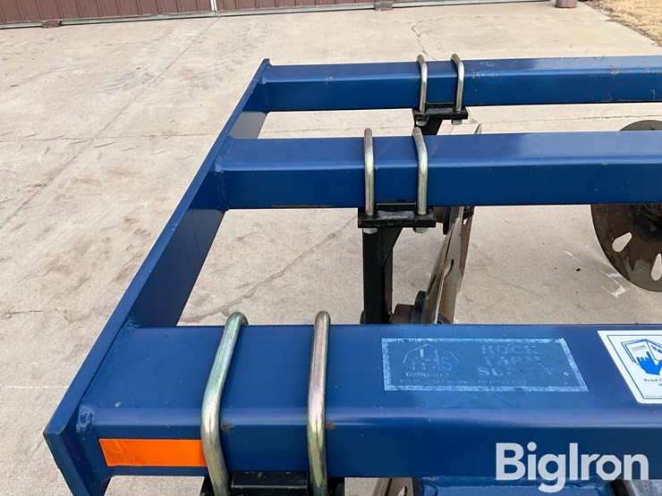 blu-jet-track-master-image-16