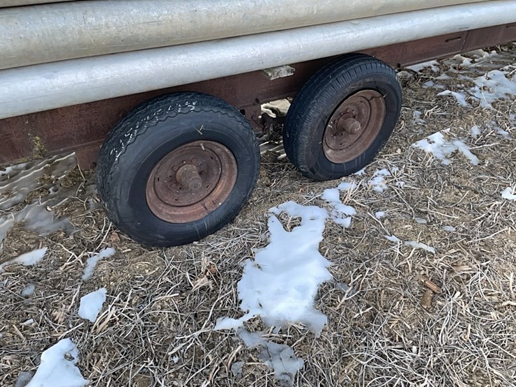 tag-#278,-irrigation-pipe-trailer,-tandem-w/approx-2100'-alum-pipe-image-8