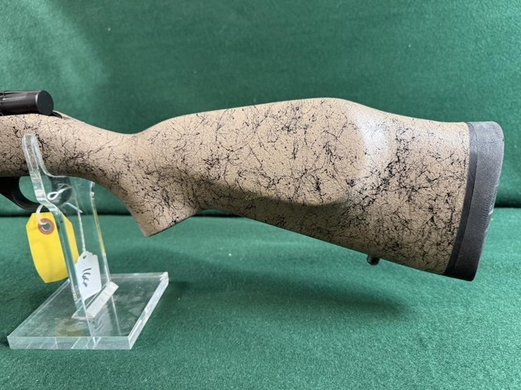 weatherby-vanguard-375-h&h-mag-rifle-image-10