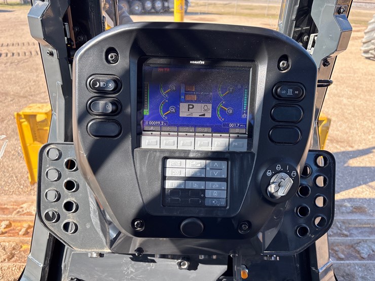 2024-komatsu-d39px-24-image-26