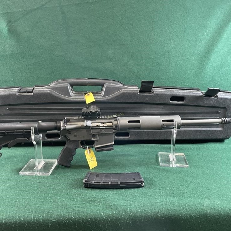 Bushmaster Mdl.XM15-E2S 5.56 NATO Rifle