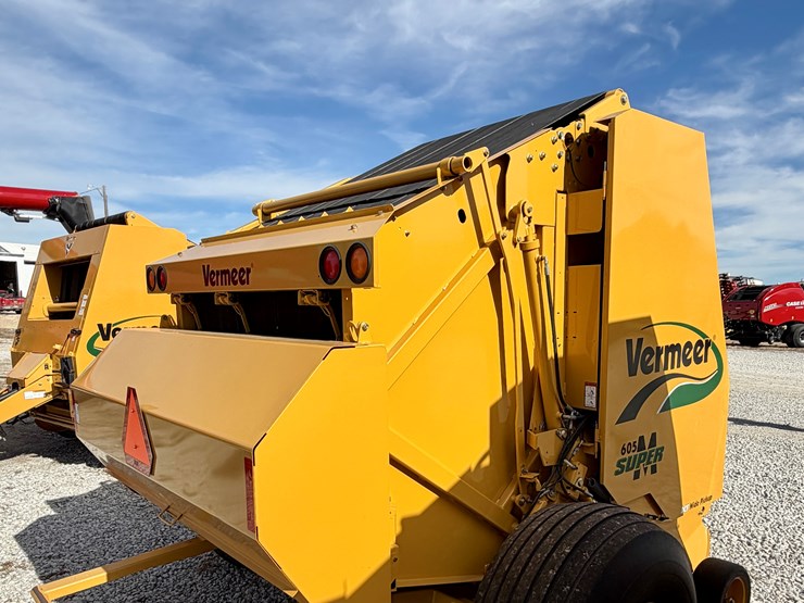 vermeer-605sm-image-10