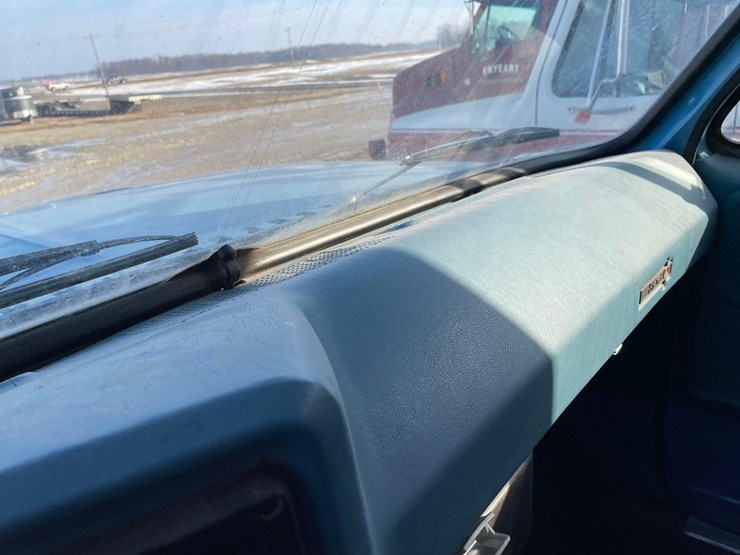 1979-gmc-7000-image-21