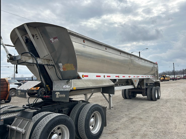 2015-travis-39-image-1