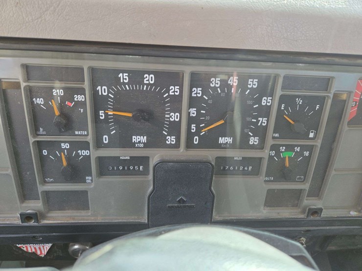 2001-international-2001-image-32