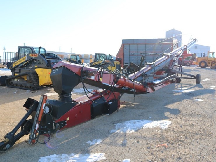 universal-1590-image-1