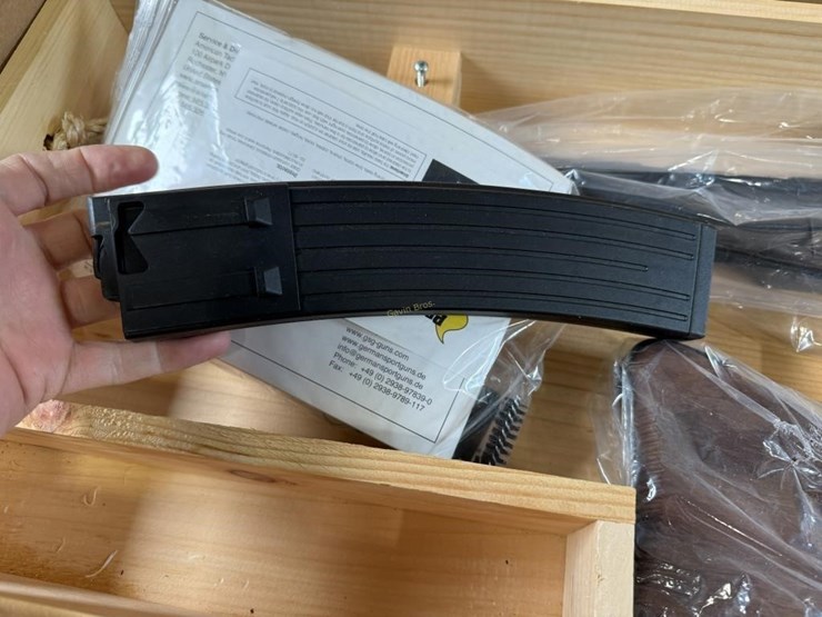 new-american-tactical-schmeisser-22lr-rifle-image-6