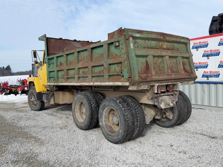 1987-ford-l8000-image-7