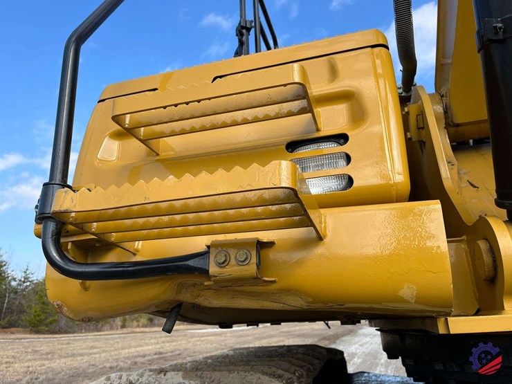 2018-caterpillar-326fl-image-96