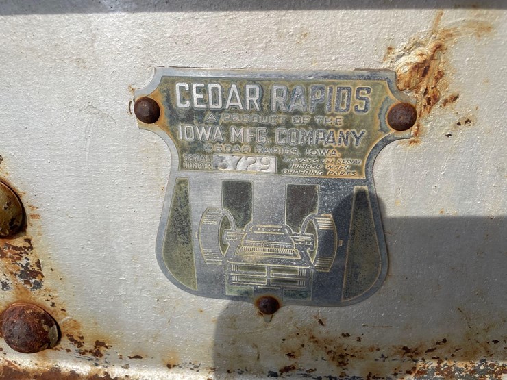 tag-#281,-antique-steel-wheel-implement-hauler-(made-in-iowa)-image-4