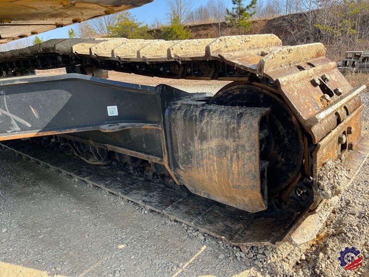 2018-caterpillar-326fl-image-14