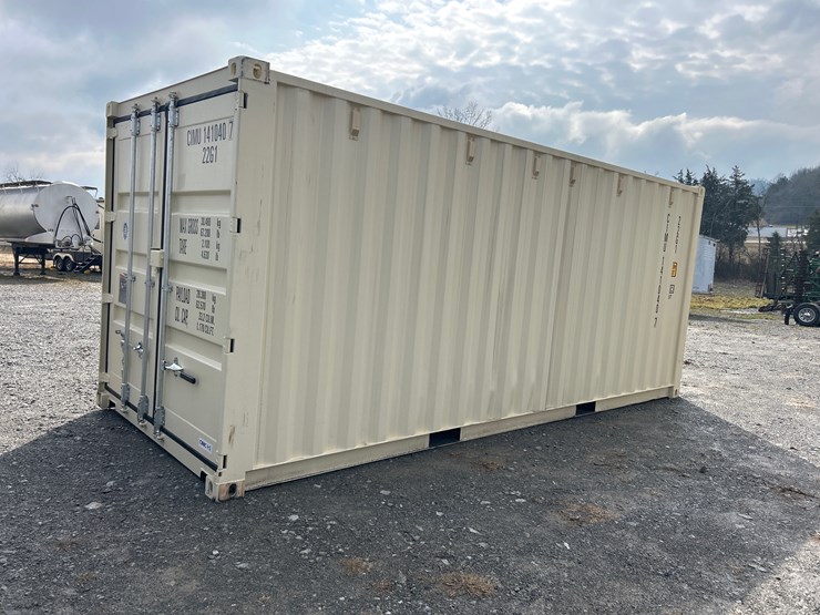 #1300 • 2025 20’ STORAGE CONTAINER (#1410407) (Remove hay inside) by ...