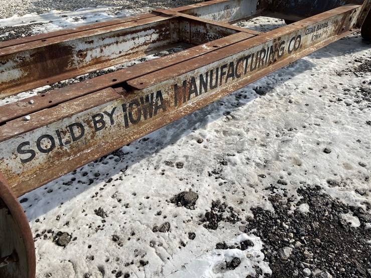 tag-#281,-antique-steel-wheel-implement-hauler-(made-in-iowa)-image-10