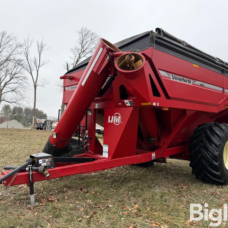 2010 UNVERFERTH 1015