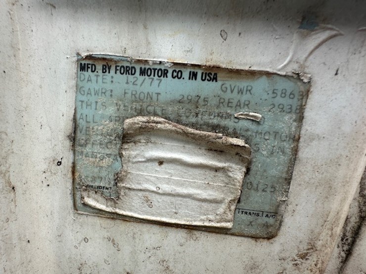 #22600-•-1978-ford-thunderbird-|-for-parts-&-repairs-only-image-29