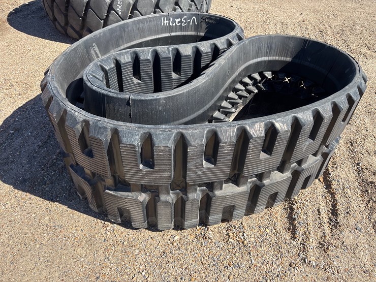 #2799-•-unused-450x86sdx60-e3-rubber-track-image-2