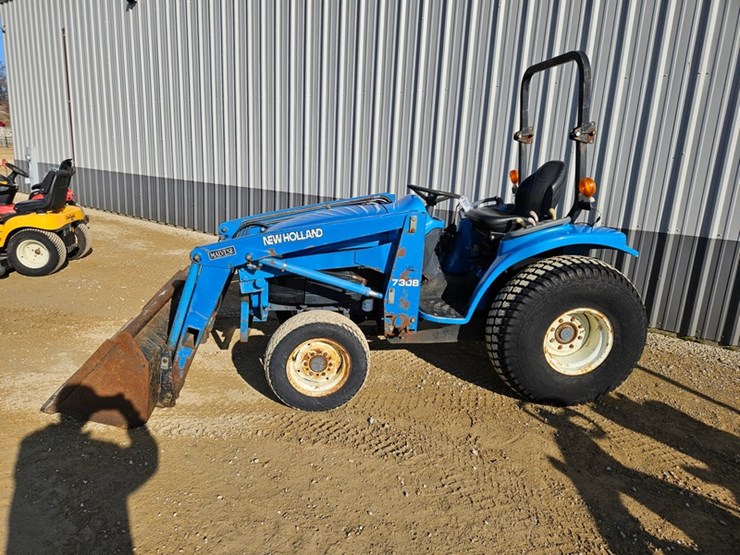 #165-•-new-holland-1630t-tractor-&-7308-loader-image-2
