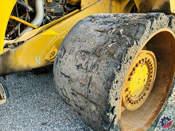 2007-caterpillar-980h-image-13