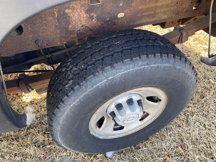 2007-chevrolet-3500-image-5