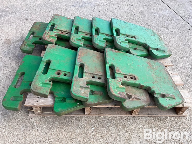 john-deere-tractor-suitcase-weights-image-4