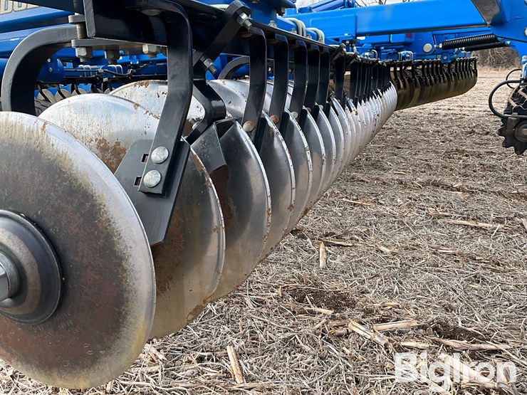 2016-landoll-7431-29-image-20