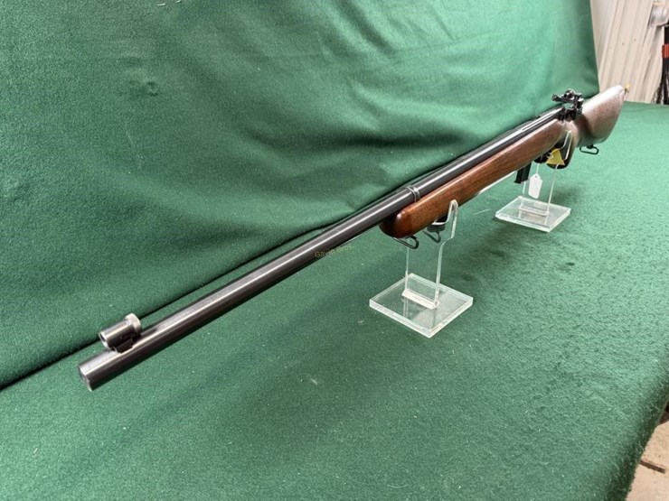 mossberg-mdl.144lsb-22lr-rifle-image-14