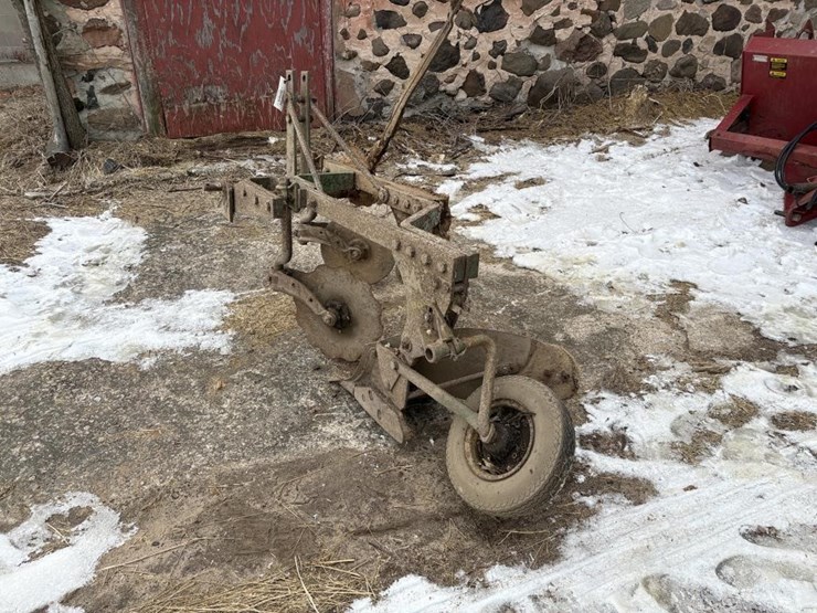 3pt-1-bottom-plow-image-5