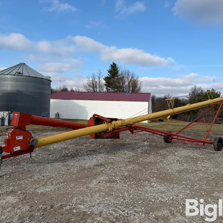 Westfield MK100-61 Swing Away Auger