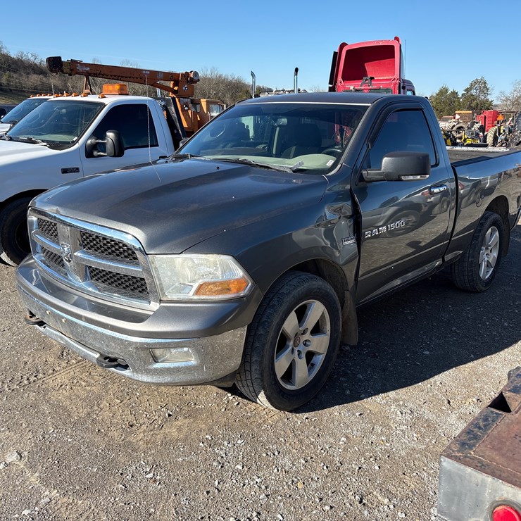 2011 DODGE RAM 1500