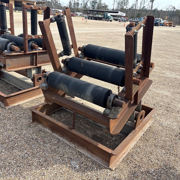 #3510 • PIPE ROLLER