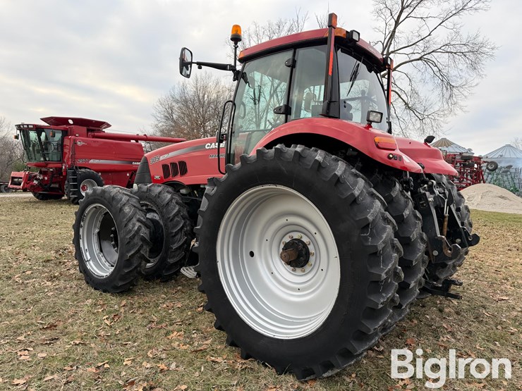 2010-case-ih-magnum-305-image-7