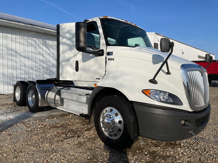 2020-case-ih-2020-image-20