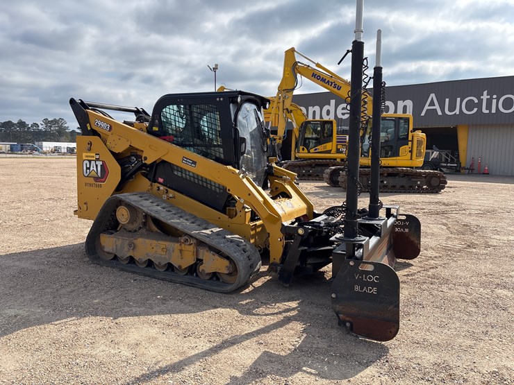 2022-caterpillar-299d3-image-24