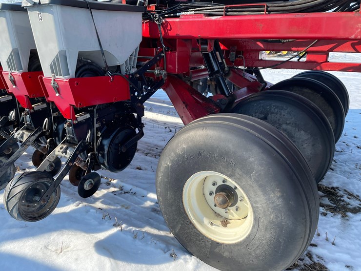 case-ih-1200-image-12