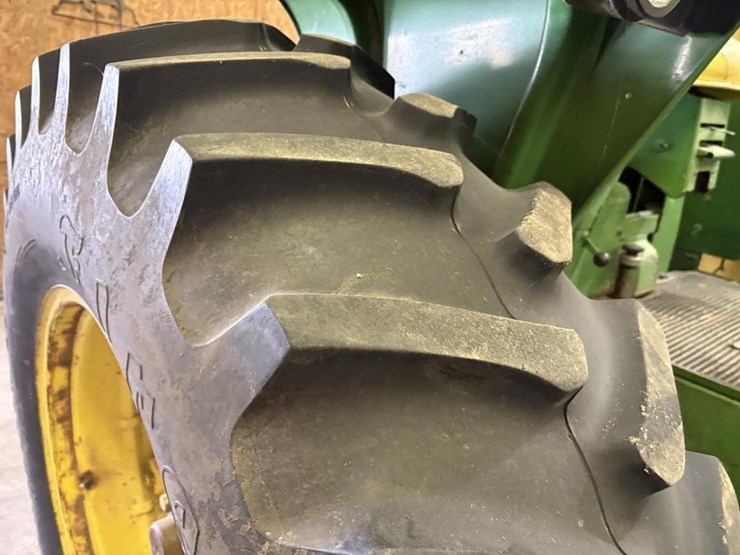 john-deere-4020-image-6