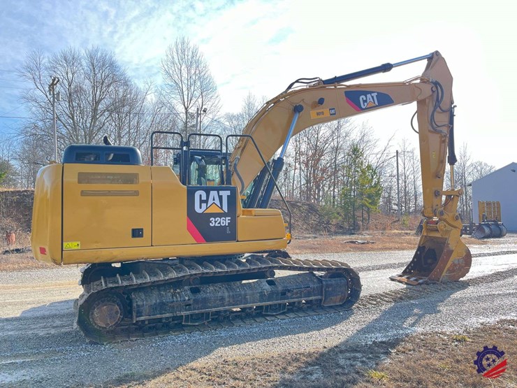2018-caterpillar-326fl-image-3