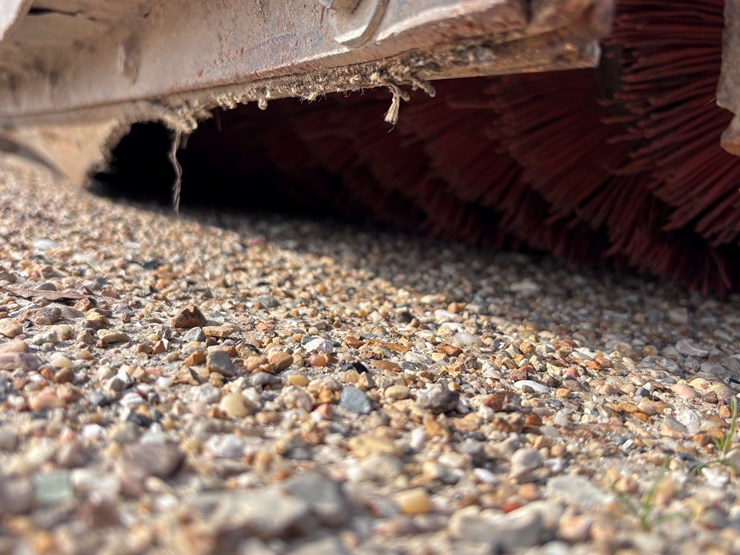 #3512-•-bobcat-sweeper-attachment-image-3