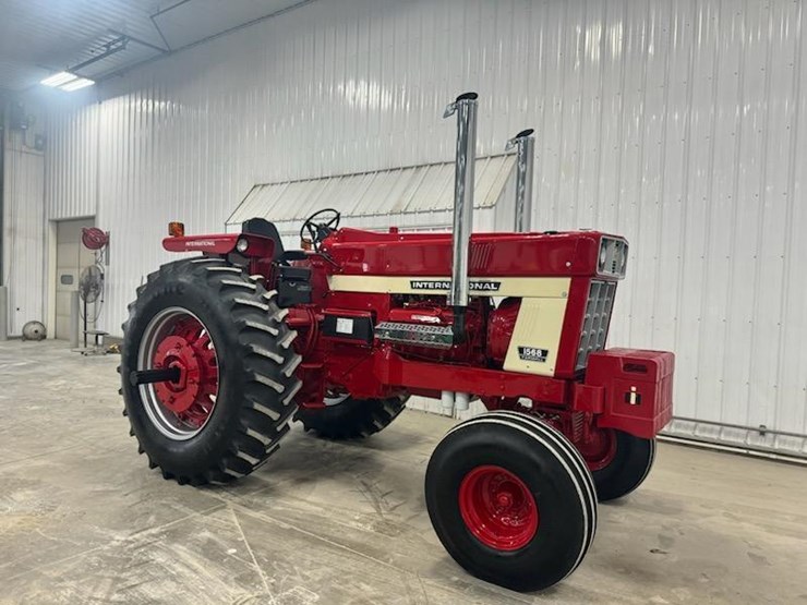 tag-#-,-1974-ih-1568-v8-diesel-tractor*-image-6