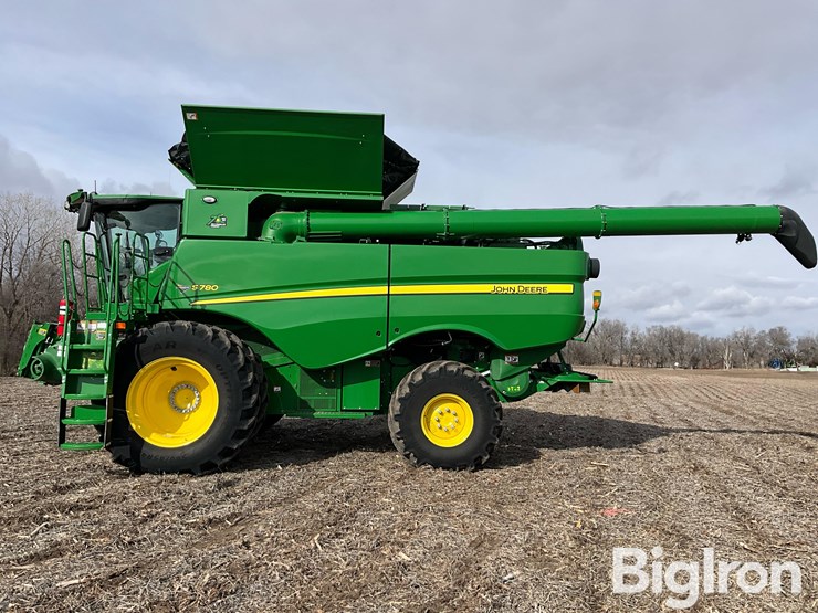 2022-john-deere-s780-image-8