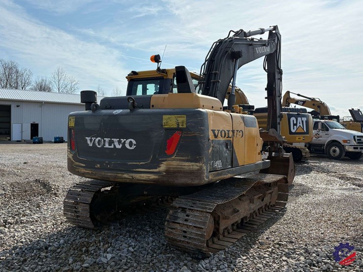 2012-volvo-ec140dl-image-33