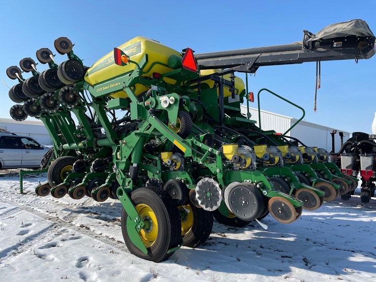 john-deere-1790-ccs-image-7